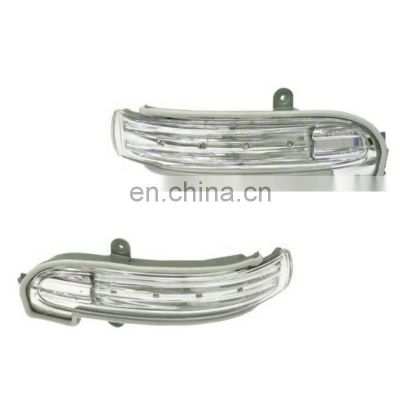 Left and Right Door Mirror Turn Signal Lights For Mercedes Benz W203 L 2038201521; R 2038201621