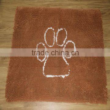 Non slip rug pad bone shape pet mat