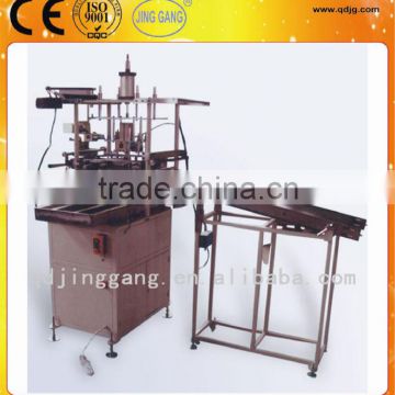 Automatic protective film coating machine for plastic parts, covering membrane