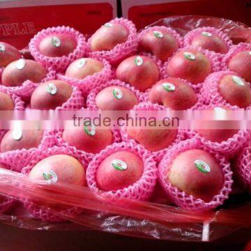 china red apples