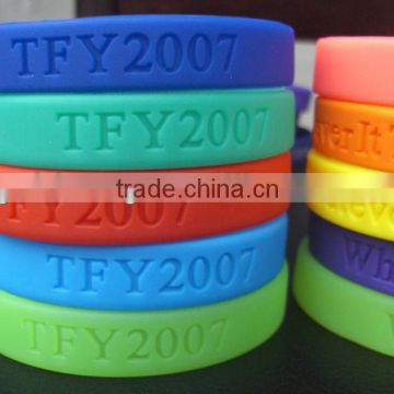 Custom Design Flexible Silicone Wrist bands And Colorful Wrist Bands