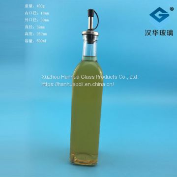 Manufacturer of 500ml Square Olive Oil Glass Bottle