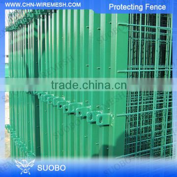 Alibaba china welded fence, welded mesh fence prices, stone filled welded wire mesh fence panel