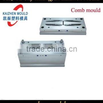 Injection plastic hair bush comb mould in Taizhou