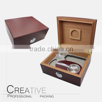 Custom high-end unique wooden humidor cigar box