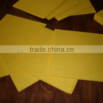 Needle punched nonwoven yellow cleaning cloth