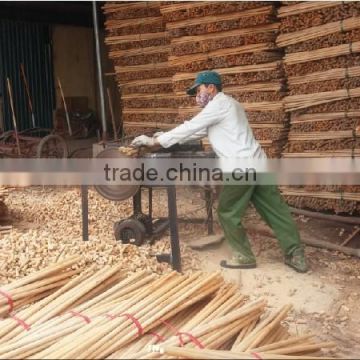 Supply Wooden Broom stick for bulk sales - WWW.KEGO.COM.VN