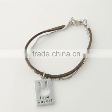 Wholesale production adjustable leather bracelet