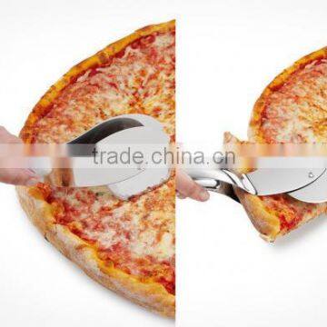 2016 new hot sale Multifunction 2 in 1 Stainless Steel Pizza Cutter & Pizza cutter clip,Pizza cutter tongs