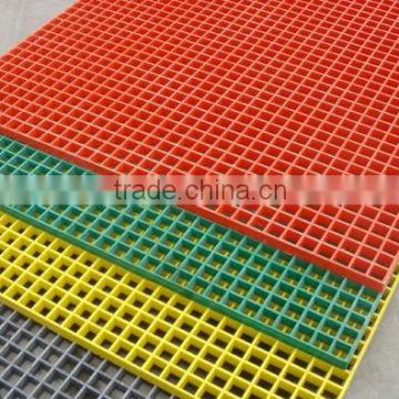 Corrosion resistant and fire resistant fiberglass grating, frp grating