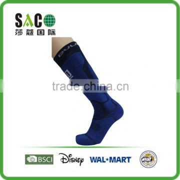 Fashion custom jacquard sports socks