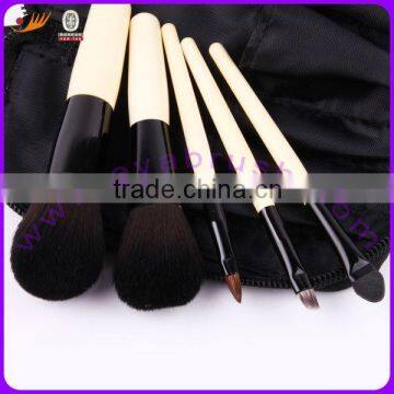 5pcs Animal and Nylon Hair Wood Handle Mini/Gift Cosmetic Brush Set with Zipper Pouch