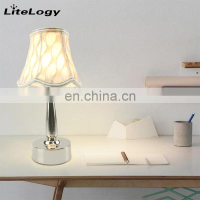 New creative design table lamp modern hotel home decorative dining bed side study reading led table lamp with cloth shade