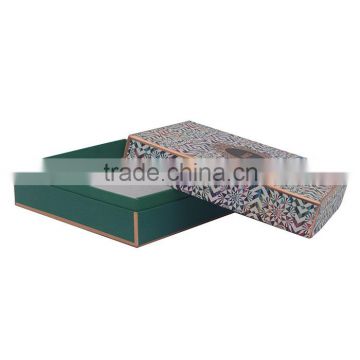 Top quality branded white square cardboard box with lid