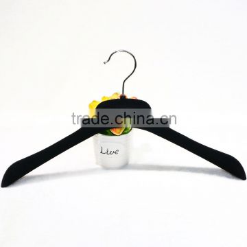 Luxury plastic velvet hanger black