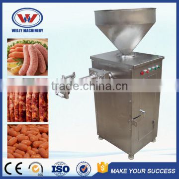 Automatic electric machine to make sausage