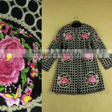 2015 Newest Runway Designs Fashion Quality Cashmere Warm Flower Embroidery Women Long Winter Coats With Zipper