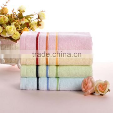Fashion comfortable 100% cotton bath towels beach towel ,gift towel