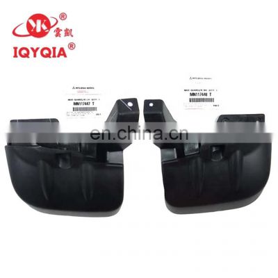 MN117447 MN117448 MN117449 MN117450 Good Quality car front mudguard for MITSUBISHI L200 2007-2014