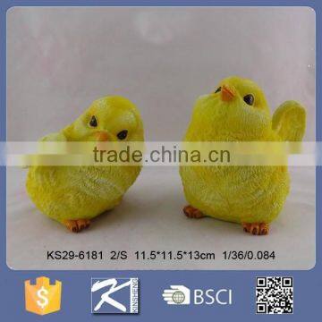 Custom lovely resin rooster with fur figurine for souvenirs