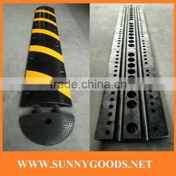 length1830mm rubber speed hump driveway curb ramp