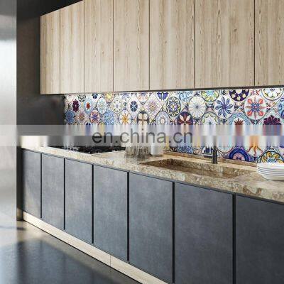 Italian Style High Gloss Lacquer Wood Kitchen Cabinets With Hand Painted Ceramic Tiles Handcraft