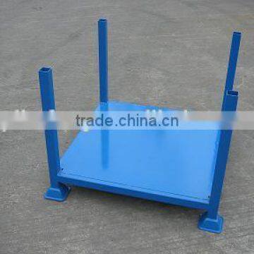 Demountable post pallet