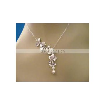 silver bridal necklaces