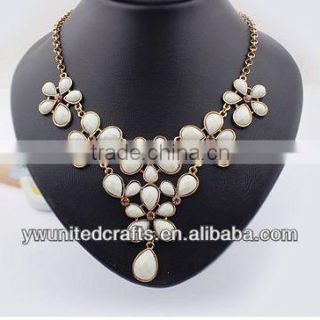 2014 chunky bib necklaces