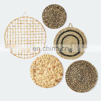 Decorative Set 100% natural water hyacinth material wall art design Woven Straw Cozy Decor Home Wholesale Made in Vietnam