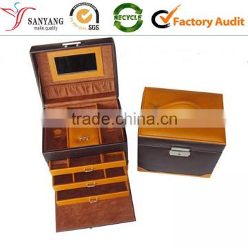 Cute rustic leather make up box luxurious with mirror