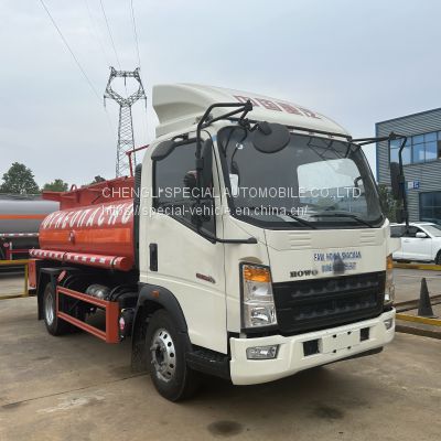 good quality Cheap price Factory direct sale sino oil truck for sale