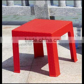 outdoor Coffee table / colorful