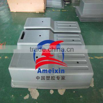 Large plastic thermoforming for machine cover products