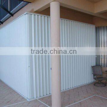 Aluminium accordion shutter