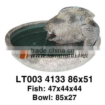 Vietnam Ceramic Wholesale Decoration Fish On Bowl Water Fountain
