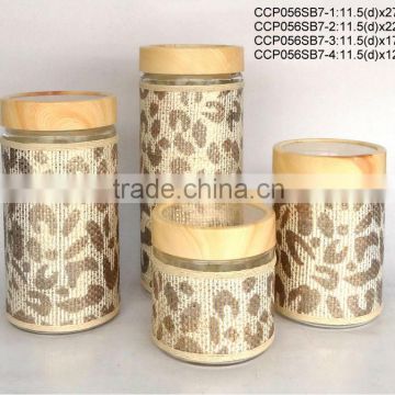 CCP056SB7 glass jar with weaved coating and plastic lid