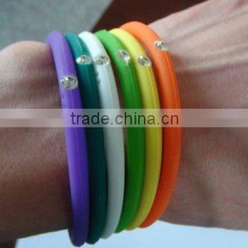 2012 New silicone bracelet with diamond