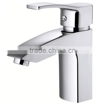 Bathroom Brass Single Handle Wash Basin Faucet with Ceramic Cartridge
