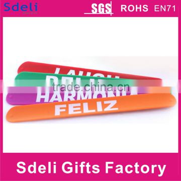 Factory sell cheap custom silicone bracelet slap ruler