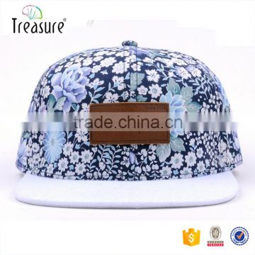 Custom fashion floral cap snapback embossed brown leather patch