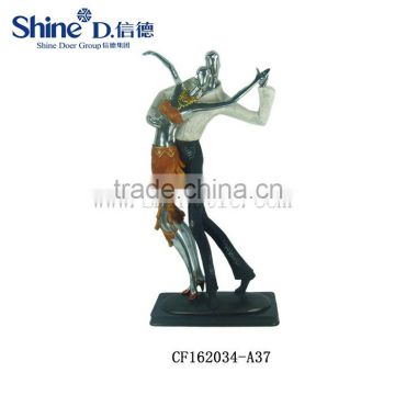 Polyresin lover statue dancer trophy figurine for wedding gifts