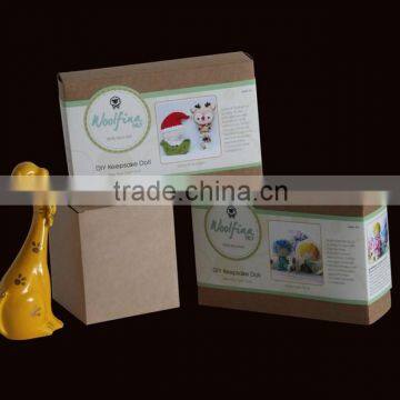 Paper kraft tuck box with sleeve