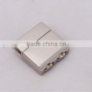 metal fitting for leather product