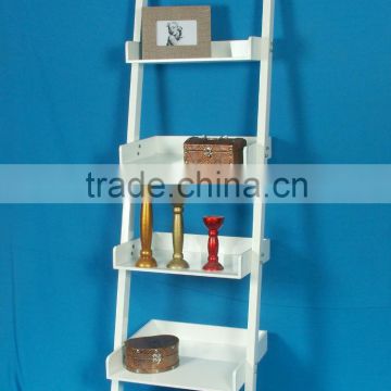 Simple white lacquer ladder line display shelves