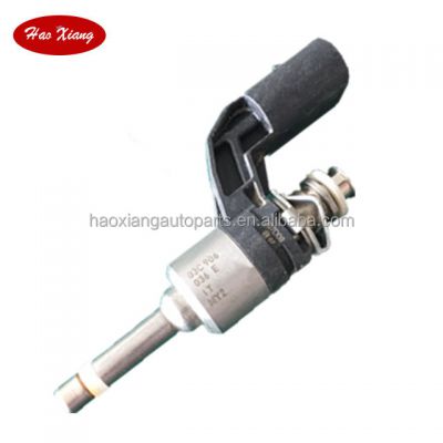 High Quality Fuel Injector / Nozzle 03C906036E