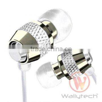 Colorful&Hot sale Metal Earphone For iPod For MP3 / MP4