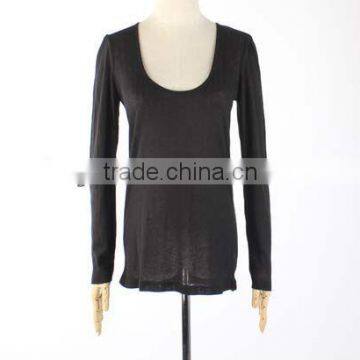 lady's fine gauge knitted sweater