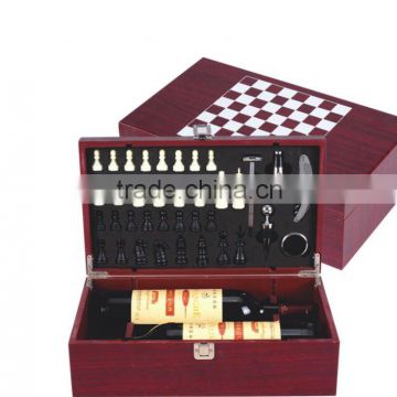 wine box set with chess