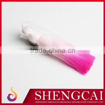2016 Very Cheap But Good Quality A smooth surface cotton tassel